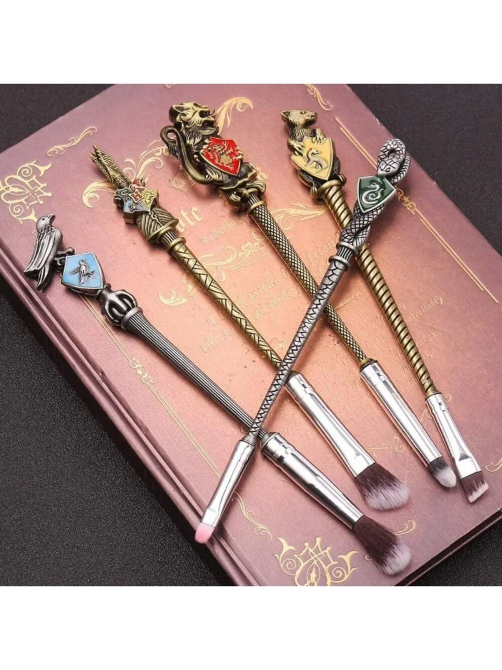 Magic Wand Makeup Brush Set - 2 Color Options, Eye Shadow & Lip Brushes for